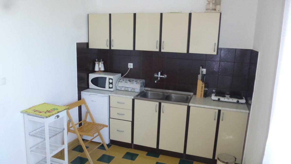 Sea View Apartments Подстрана Экстерьер фото